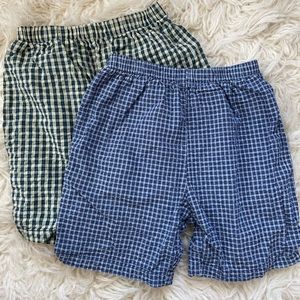 Boys size 6 Mulberribush plaid cotton shorts